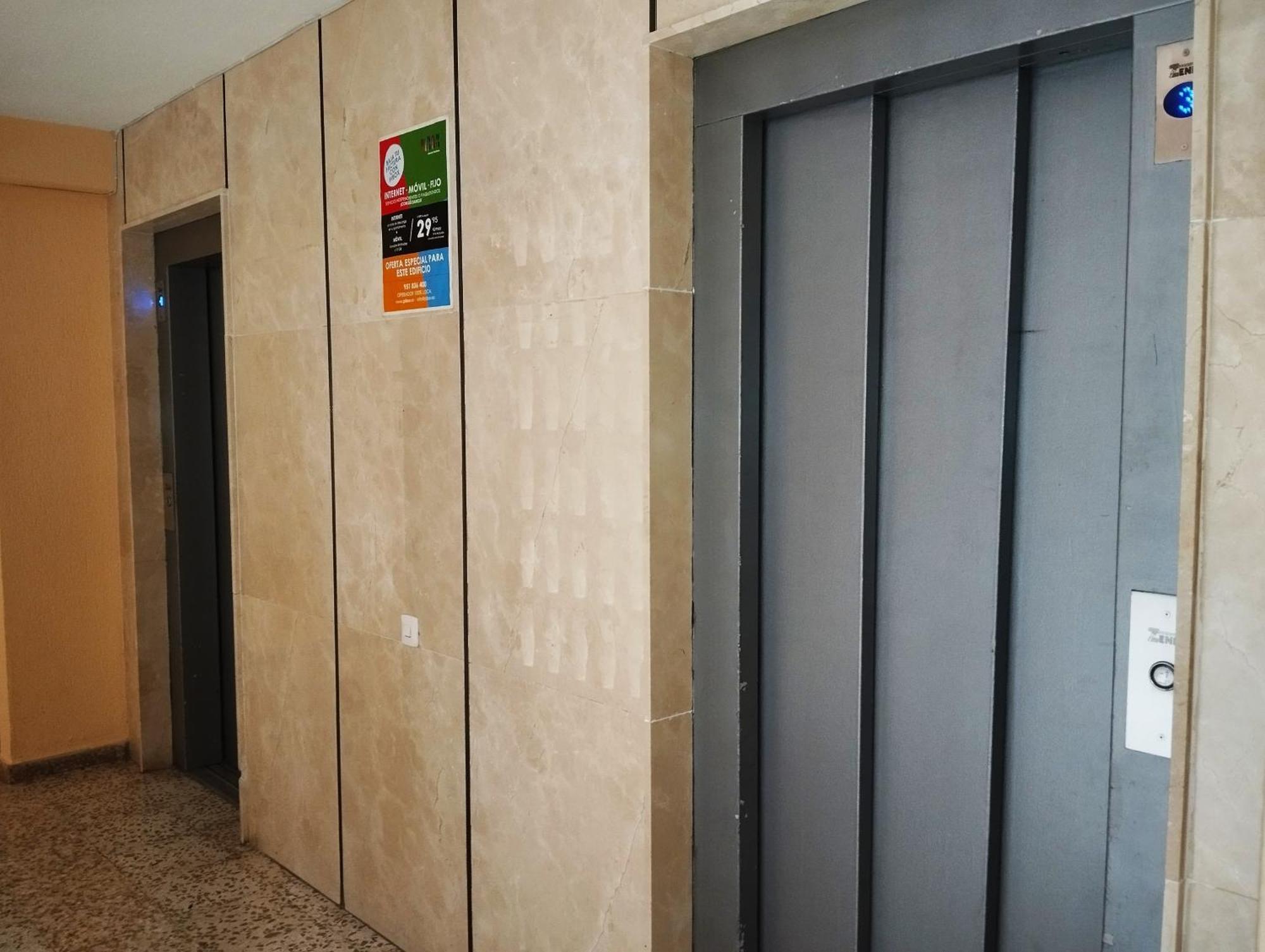 Apartamento Aguila ベナルマデナ エクステリア 写真